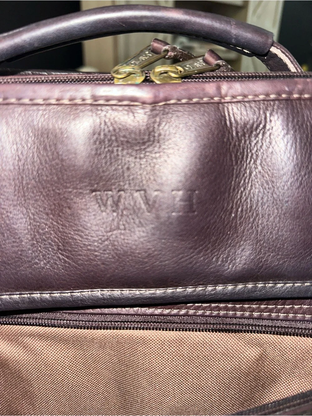 Clava burgundy leather